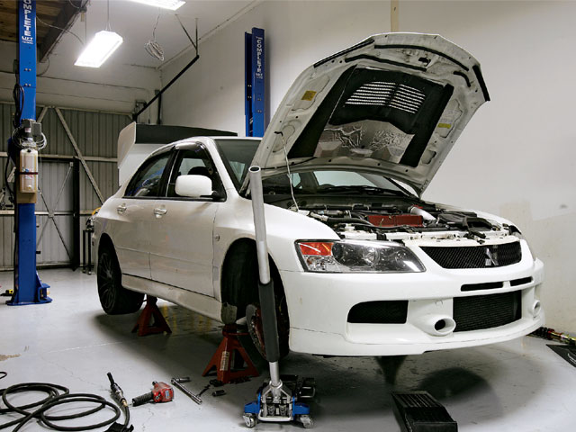 Heavy Duty Bonnet Gas Struts with Mounting Brakets Mitsubishi CJ Lancer 2007