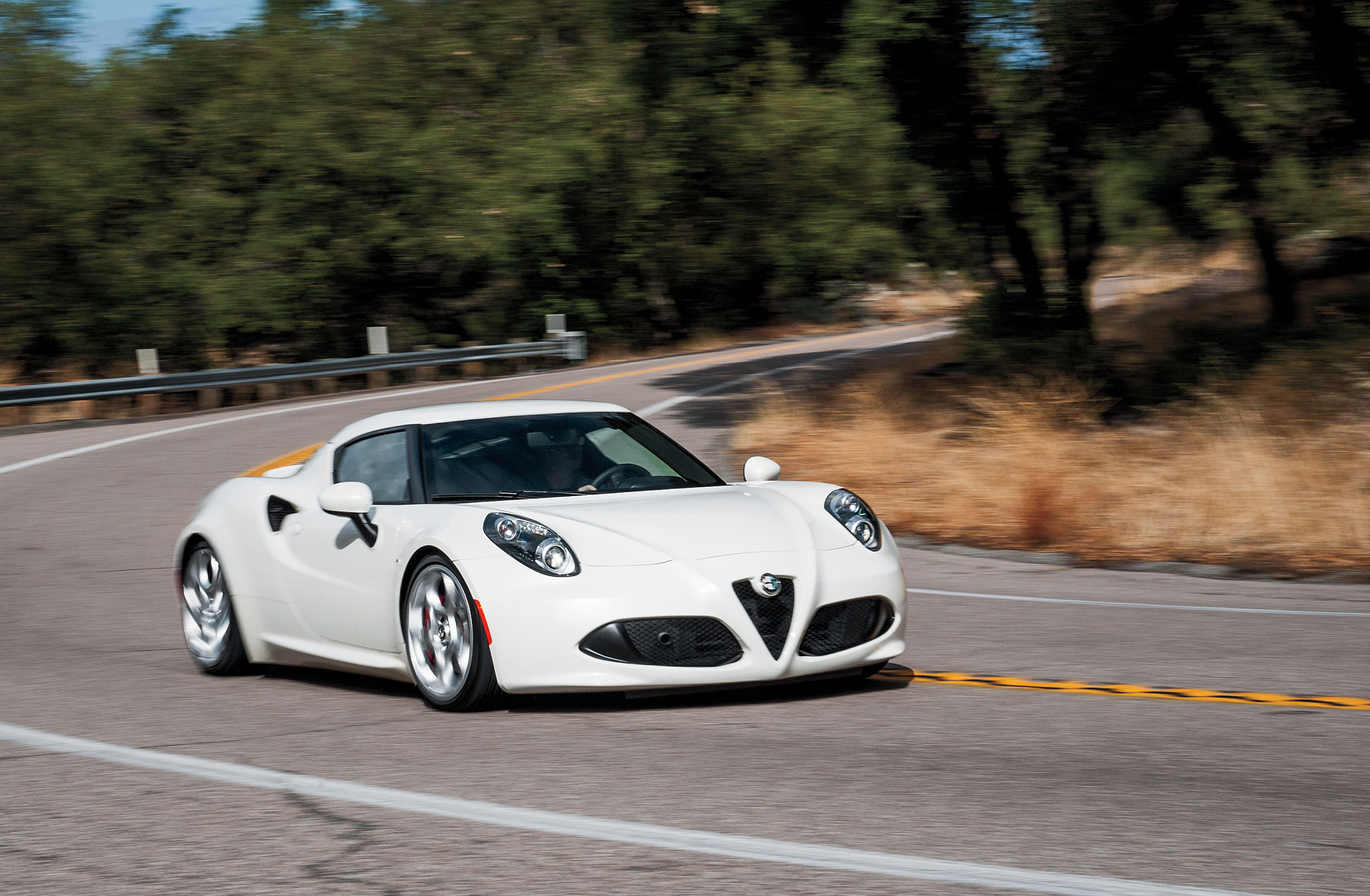 2014 Alfa Romeo 4c Amp 1972 Ferrari Dino 246 Gt Road