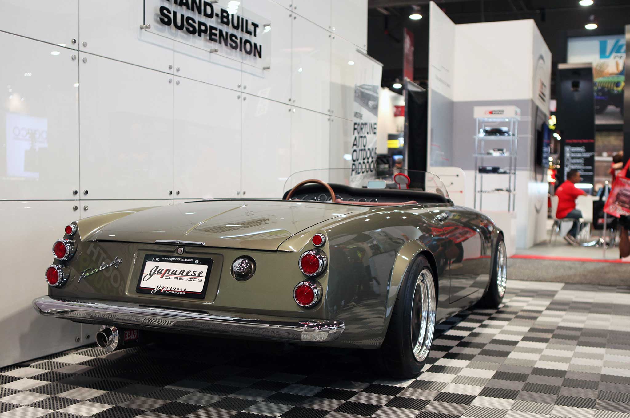 Sema 19 Spotlight 1966 Datsun Roadster Mtsema19